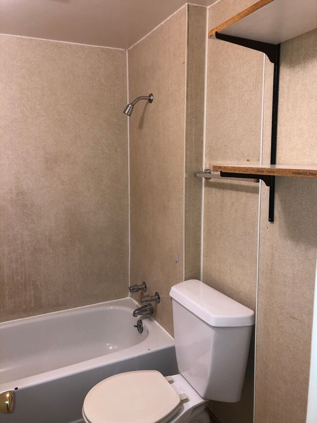 Building Photo - 2Bd/1Ba Renton House