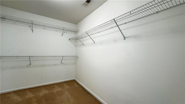 Building Photo - 506 Mirramont Pl