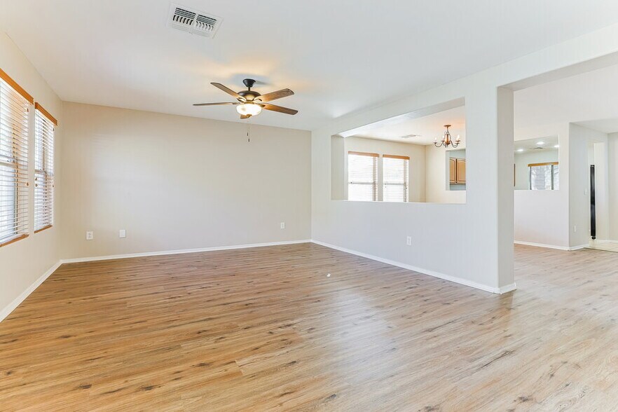 Building Photo - 21132 E Tierra Grande