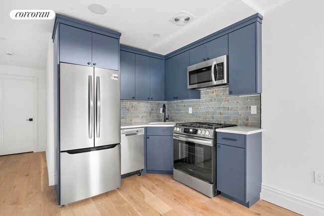 Building Photo - 386A Lafayette Ave