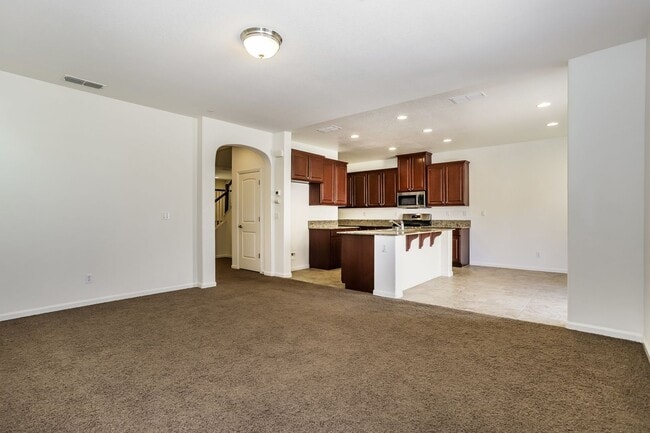 Building Photo - West Roseville Solar! 3 Bedroom, Plus den/...