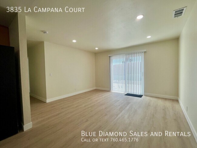 Building Photo - 3835 La Campana Ct