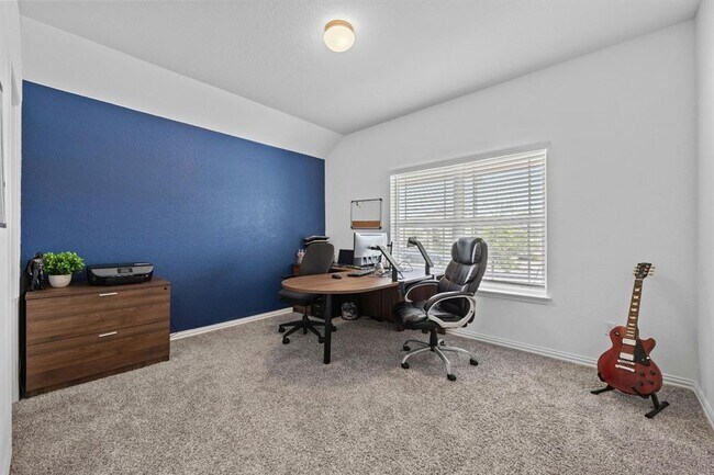 Building Photo - 166 Coronella Dr