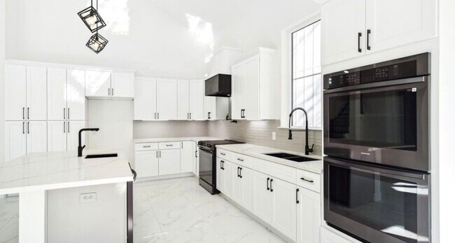 Building Photo - 75 Wick Willow Rd