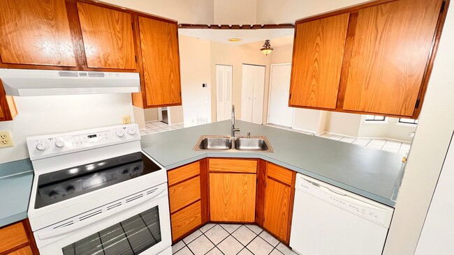 Building Photo - Lovely 3 bedroom, 2 bath in Deltona