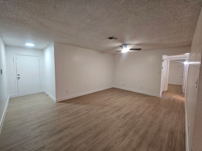 Building Photo - 4532 E Caballero Cir