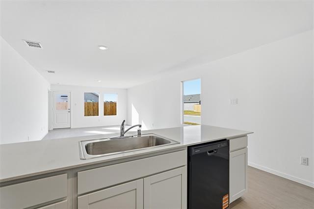 Building Photo - 3900 Pontchartrain Pkwy