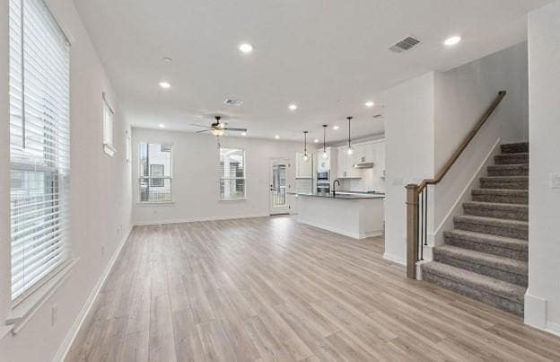 Building Photo - 2725 Woodall Dr