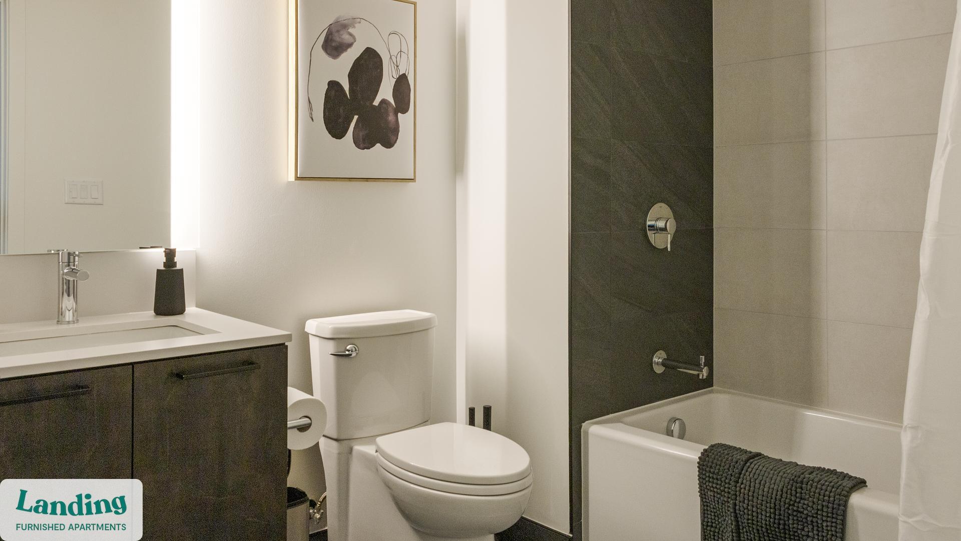 Building Photo - 632 Howard Rd SE