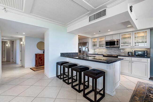 Building Photo - 3400 S Ocean Blvd