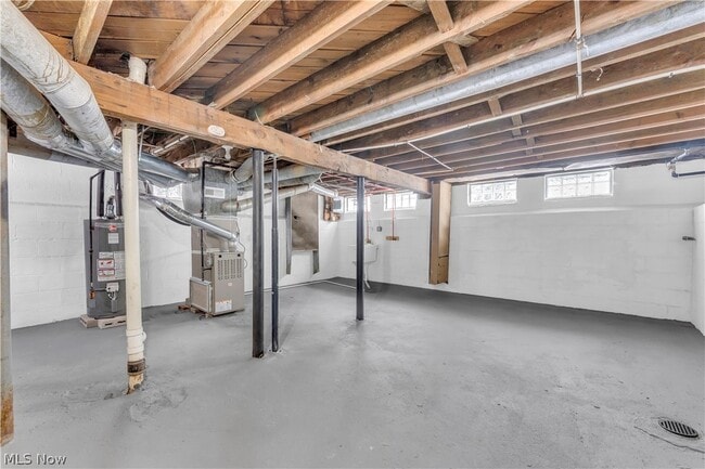 Building Photo - 16210 Judson Dr