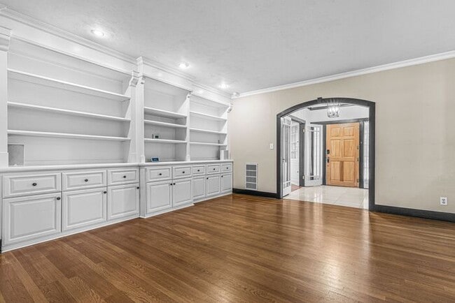 Building Photo - Beautiful Estate for Rent in Ashland