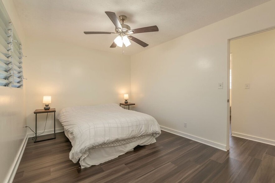 Building Photo - 76-6226-6226 Plumeria Rd