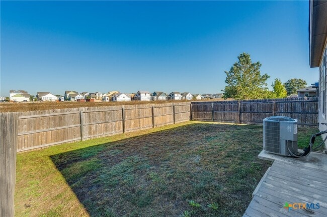 Building Photo - 1999 Wind Chime Wy