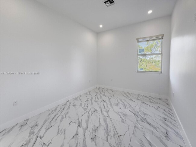 Building Photo - 149 Southeast Cor. Arno
