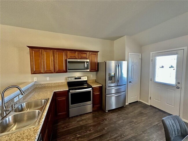 Building Photo - 6206 SW Warrington Rd