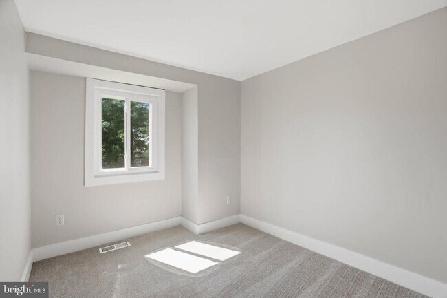 Building Photo - 9419 Merryrest Rd