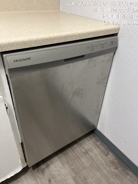 Building Photo - 4181 Hancock Dr