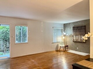 Building Photo - 3611 Beethoven St