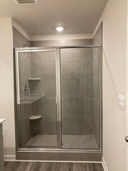 Building Photo - 354 Timberland Ave