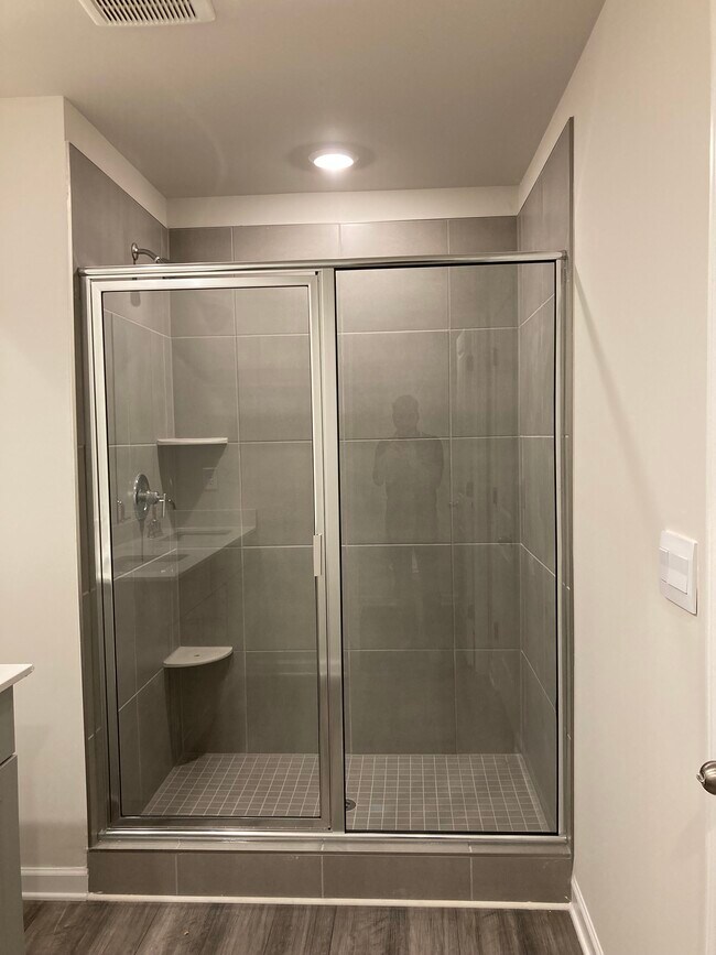 Building Photo - 354 Timberland Ave