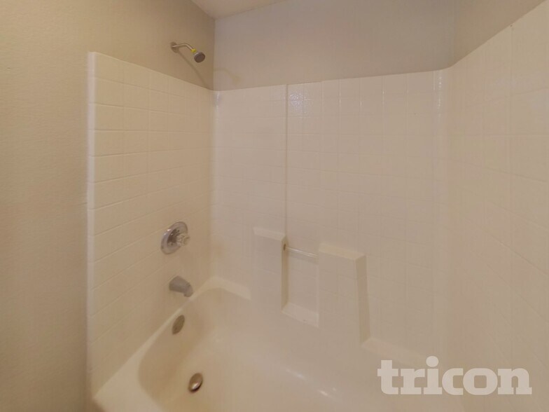 Building Photo - 3965 Caballero Ave