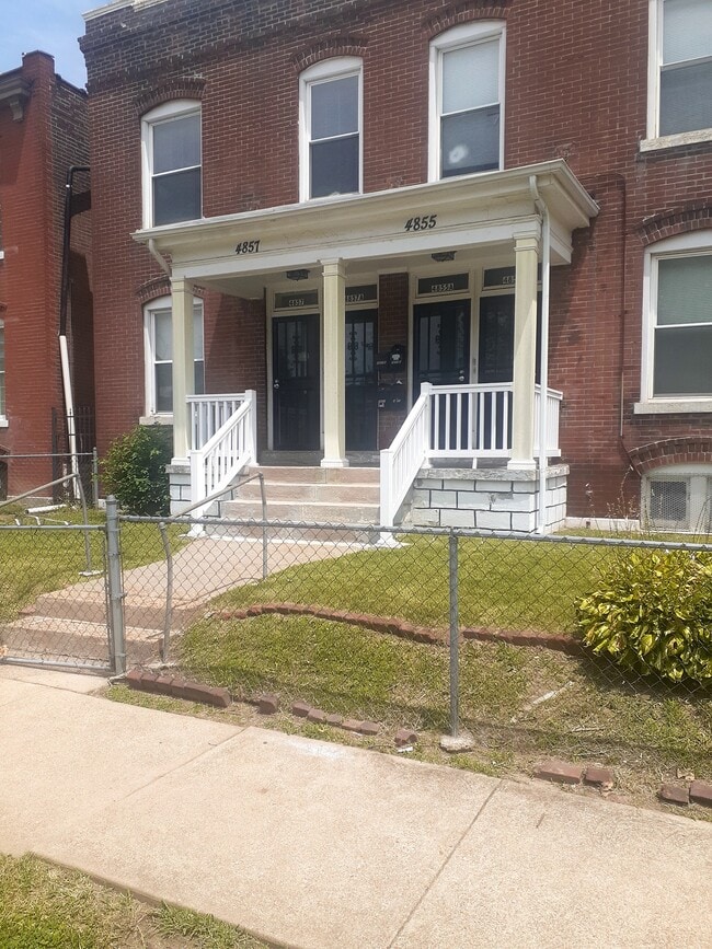 Building Photo - 4855 Northland Ave