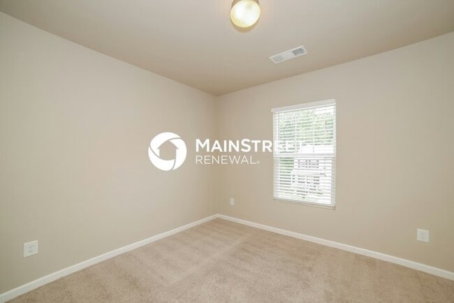 Building Photo - 4 Bedroom Pet-Friendly Home in Dallas, GA ...