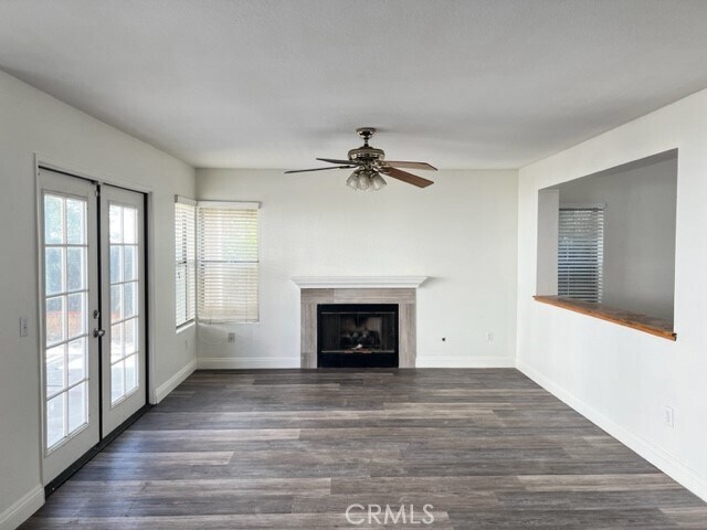 Building Photo - 14240 Plumas Ct