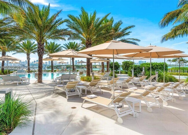 Building Photo - 450 Alton Rd