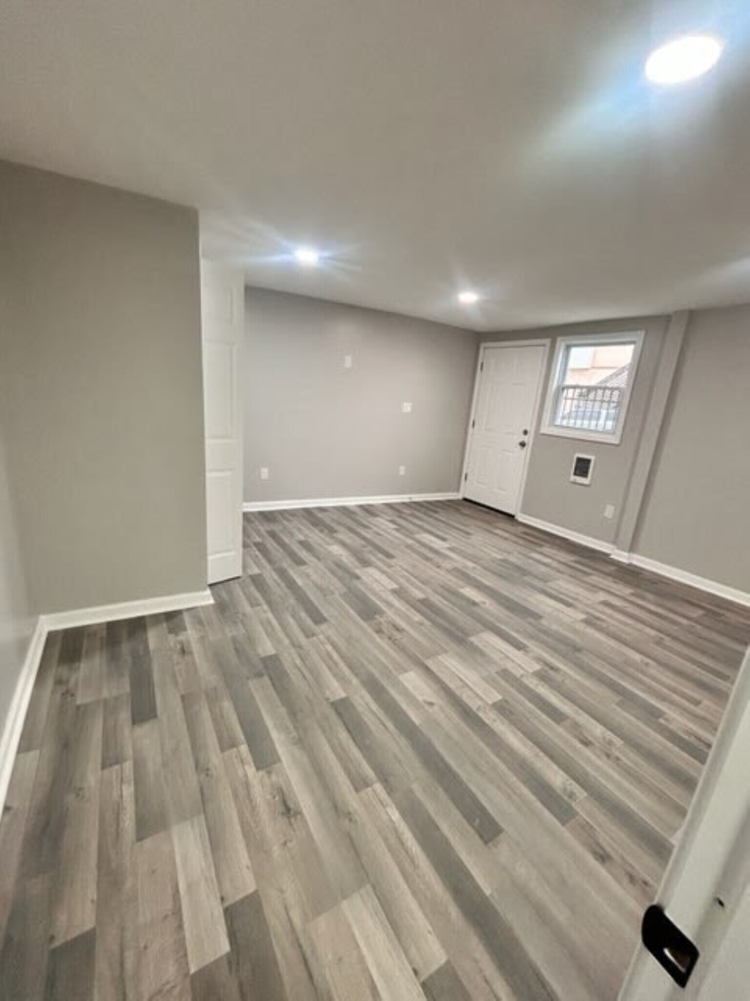 Building Photo - 4952 D St