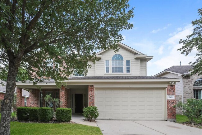 Primary Photo - 32434 Hunter Park Ct