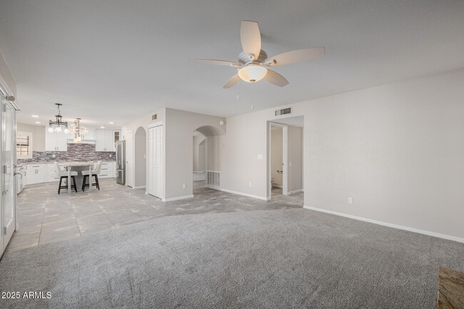 Building Photo - 16809 S 33rd Way