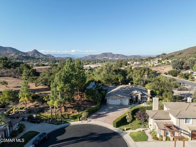 Building Photo - 750 Huntsdale Ct
