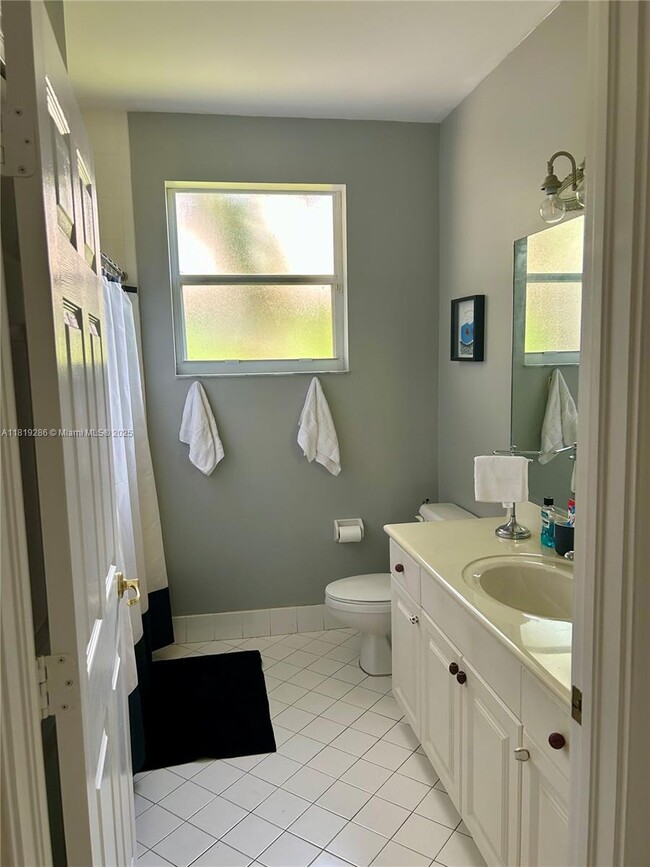Building Photo - 2492 Eagle Run Dr