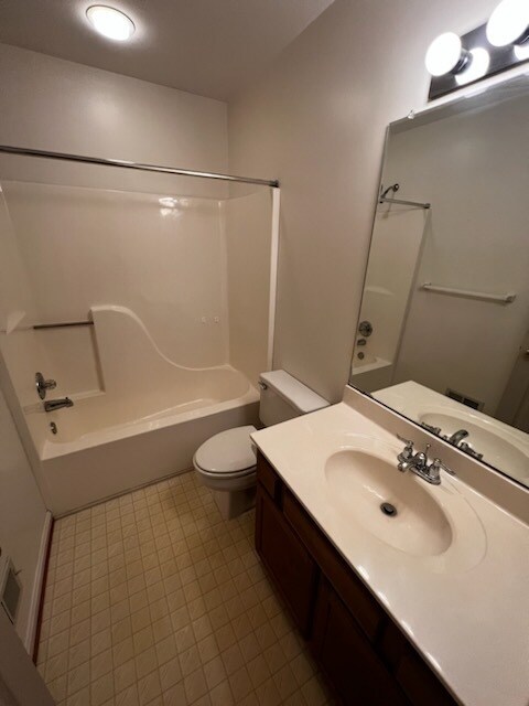 Building Photo - 10985 Eagles Cove Dr