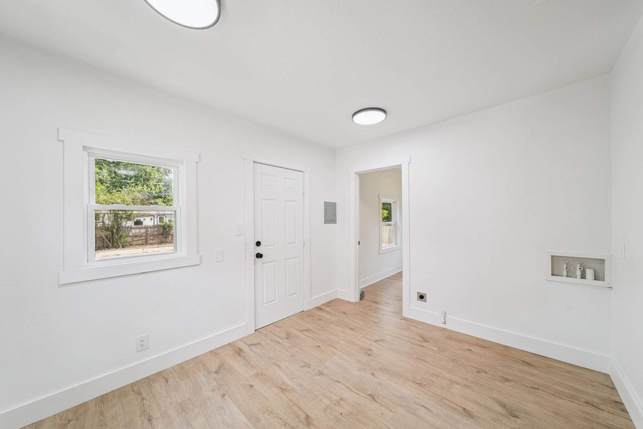 Building Photo - 4847 S 32nd W Ave