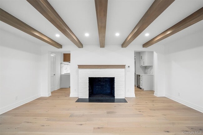 Building Photo - 73 Whippoorwill Rd