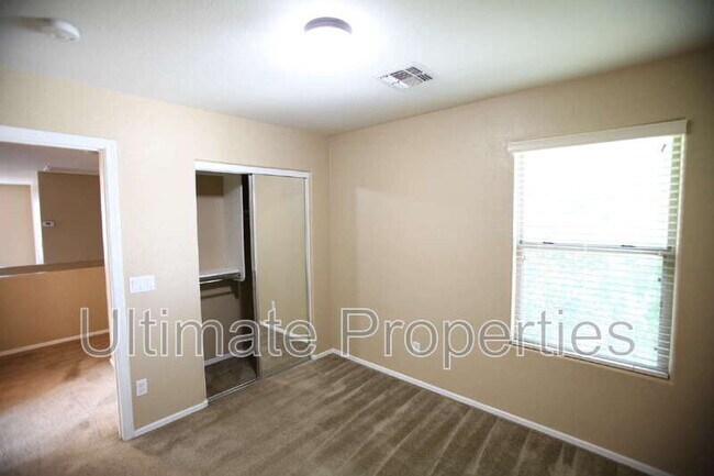 Building Photo - 6376 W Ruth Ave