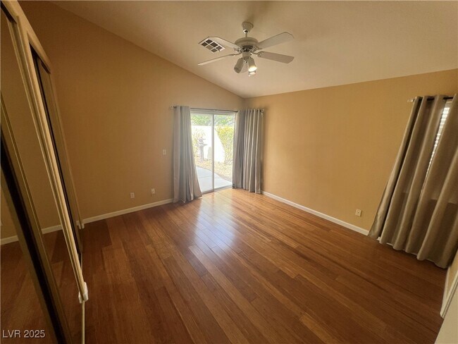 Building Photo - 9353 Buckhaven Dr