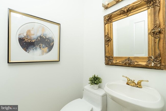 Building Photo - 1683 35th St NW