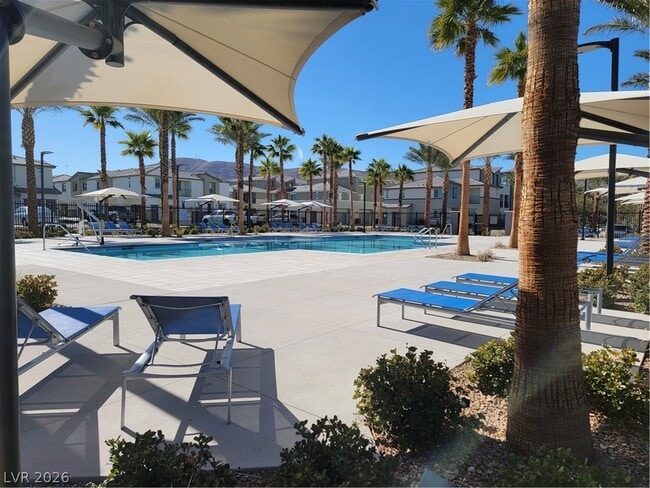 Building Photo - 2755 Atomic Tangerine Wy