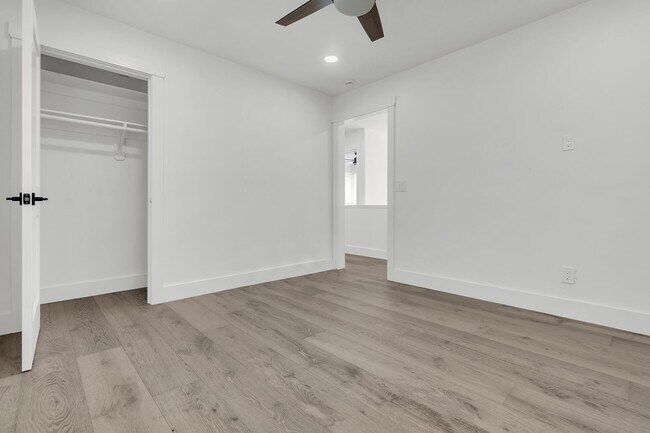 Building Photo - 26232 Glen Canyon Dr