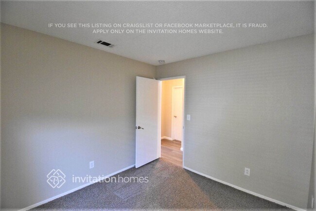 Building Photo - 922 Cypress St