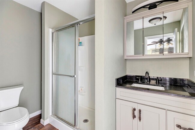 Building Photo - 10821 TX-150