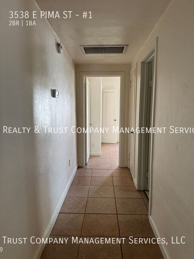 Building Photo - 3538 E Pima St