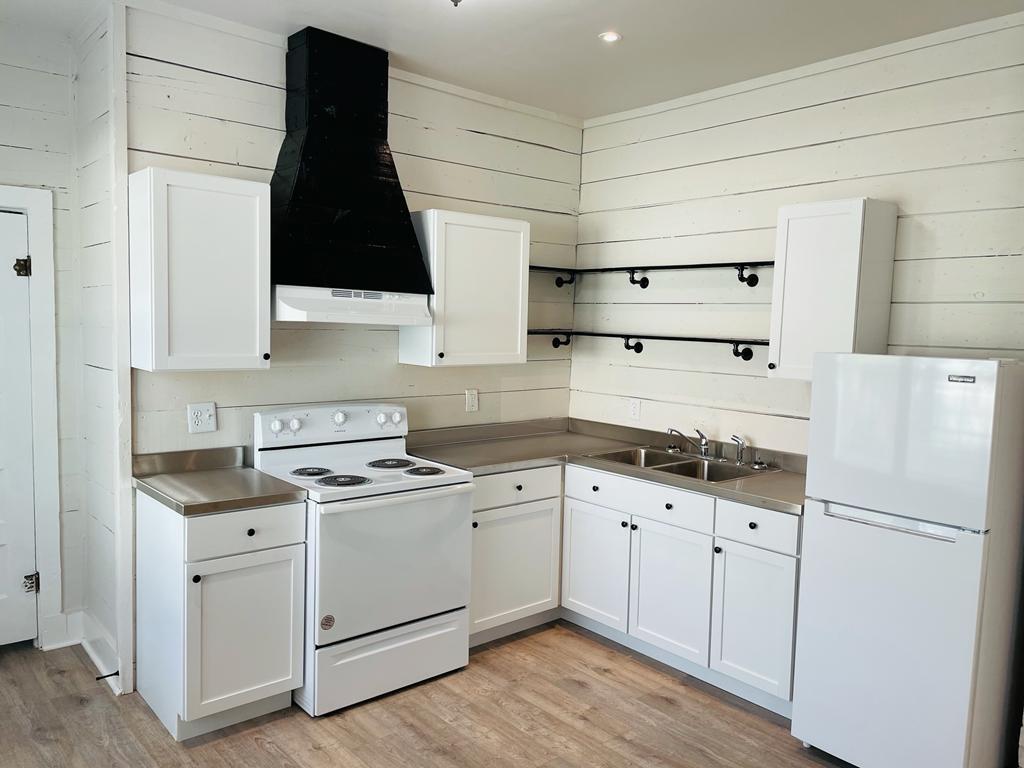 All New Appliances & Cabinets - 810 Aganier Ave