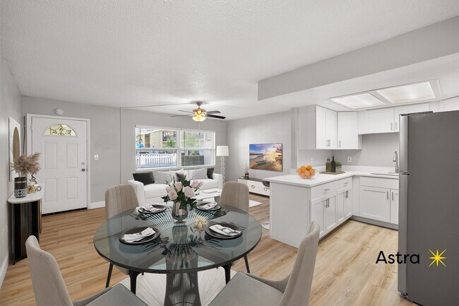 Building Photo - 6810 Park St S