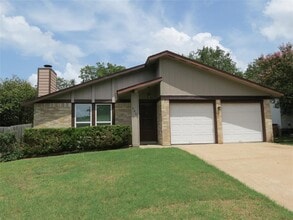 Building Photo - 6803 Rearden Rd