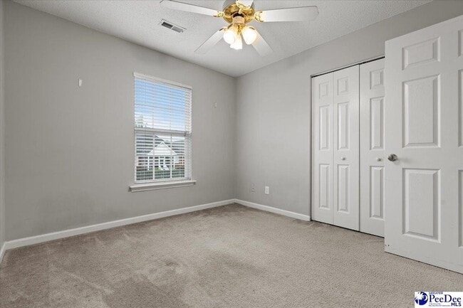 Building Photo - 529 3rd Loop Rd